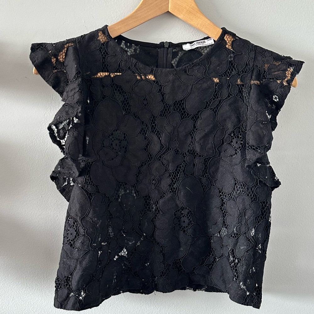 Zara | Lace Ruffle Sleeve Top